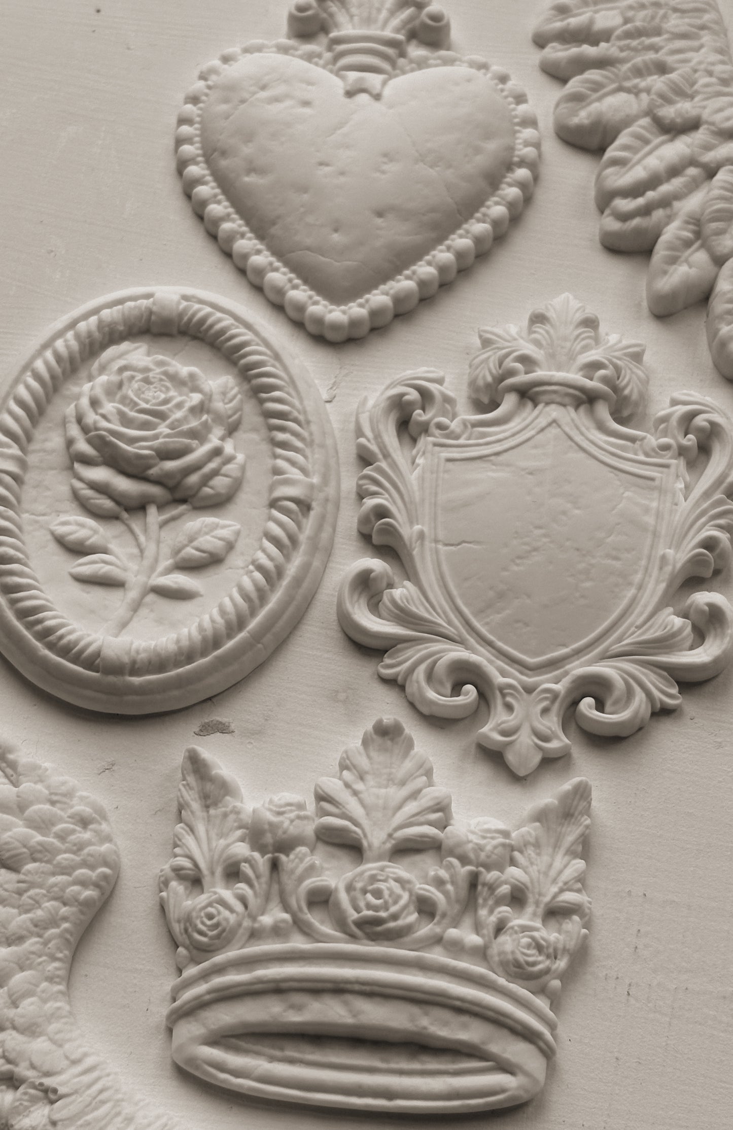 Heraldry - IOD Mould image 1