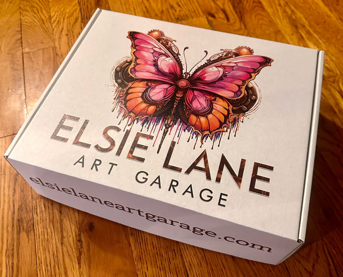 IOD Paint Inlay and Pentart FineLine Crackle - Class in a Box